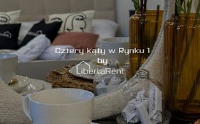 Cztery Kąty w Rynku by LibertaRent